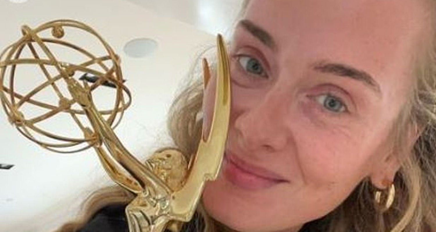 Adele Reacts to Winning Her First Emmy Award: 'I'm So So Honored to Receive This' | 2022 Emmy Awards, Adele - Vimarsana News
