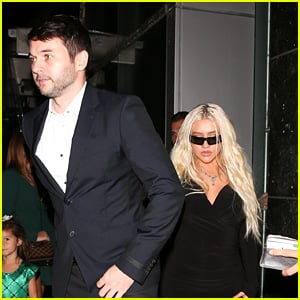 Christina Aguilera Spotted on a Friday Night Date with Fiance Matthew Rutler (Photos)