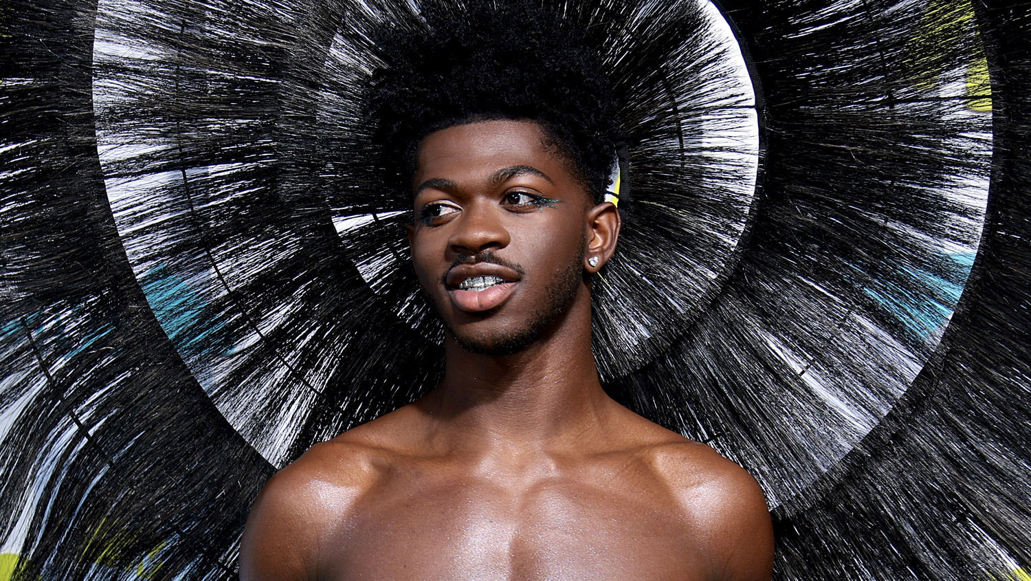 Lil Nas X Paused His Concert This Week To Poop Told Fans He d Be A 