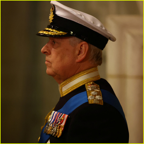 Royal Family Medals Explained Military Uniforms & Titles of Queen’s