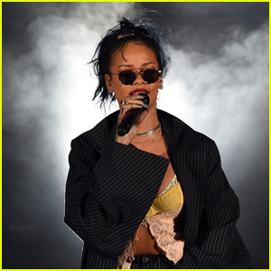Rihanna to Perform at Super Bowl Halftime Show 2023!