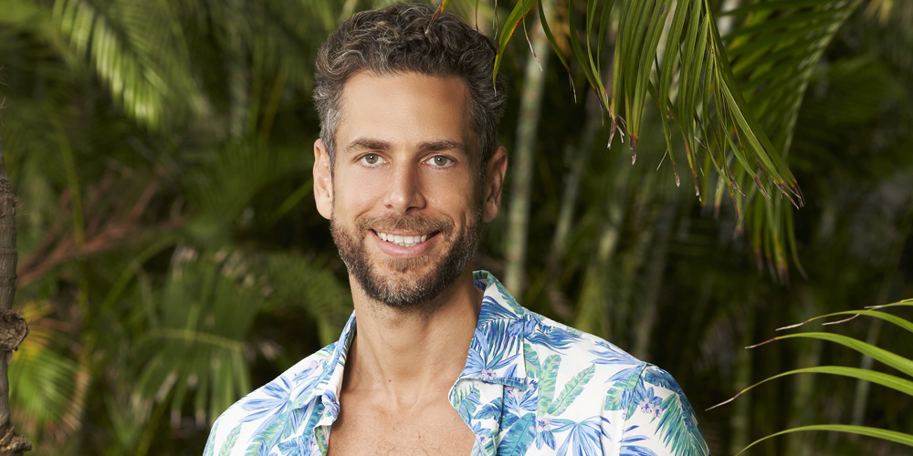 'Bachelor in Paradise's Casey Woods Reveals He Hasn't Walked in Over 4 Months After Show Injury | Bachelor in Paradise, Casey Woods, Television - Vimarsana News