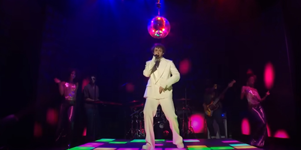 Jack Harlow Performs ‘Lil Secret’ / ‘First Class’ & ‘State Fair’ on