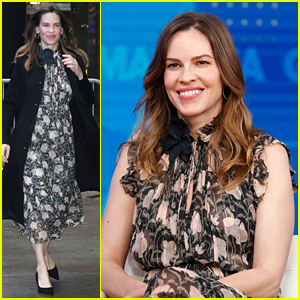 Pregnant Hilary Swank Shows Off Her Baby Bump In New Instagram After Announcing She's Expecting Twins