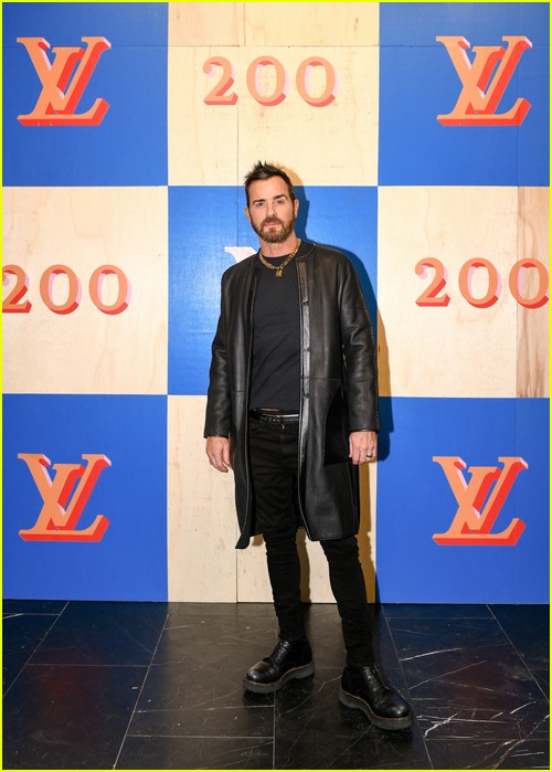 Justin Theroux at the Louis Vuitton 200 Trunks event
