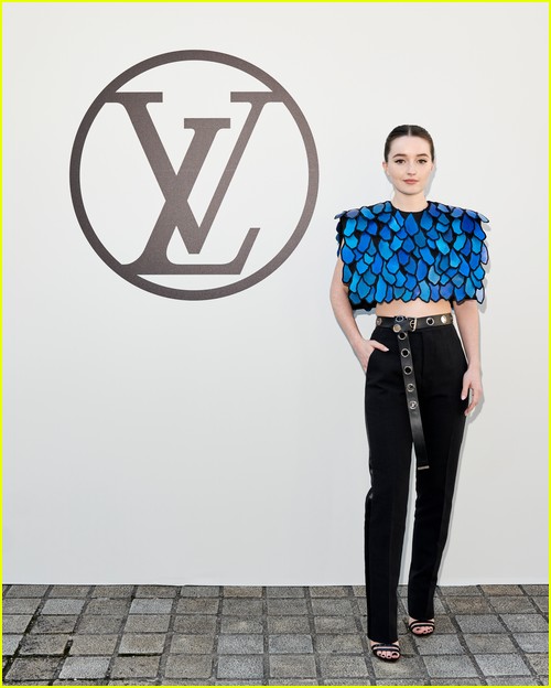 Stars at Louis Vuitton Fashion Show