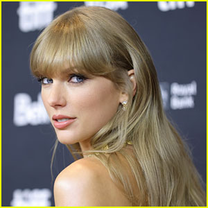 Taylor Swift Reveals Full Track List for 'Midnights' Album!