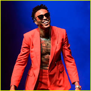 August Alsina Seemingly Comes Out, Introduces Possible Boyfriend on 'The Surreal Life'