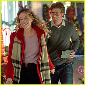 Katrina Bowden Give Christopher Russell The Gift of Color in Hallmark's 'The Most Colorful Time of The Year'