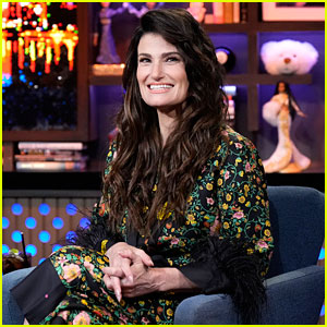 Idina Menzel Reveals She Almost Starred in 'Funny Girl' Revival, Hints at Broadway Return