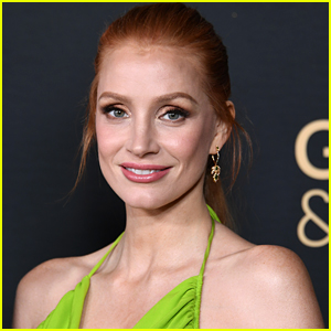 Jessica Chastain Admits Singing 'Stand By Your Man' For 'George & Tammy' Was Daunting