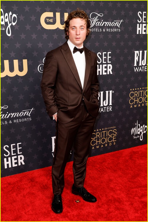 Jeremy Allen White of The Bear at the 2023 Critics Choice Awards