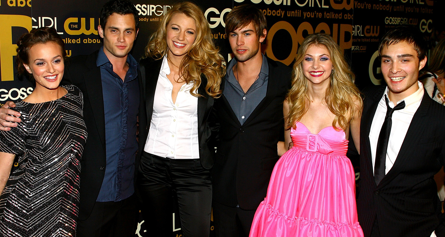 The Richest 'Gossip Girl' Cast Members Ranked From Lowest to Highest (& the Wealthiest Has a Net Worth of $30 Million!) | Blake Lively, Chace Crawford, Ed Westwick, EG, Extended, Gossip Girl, Jessica Szohr, Kelly Rutherford, Leighton Meester, Matthew Settle, Net Worth, Penn Badgley, Slideshow, Taylor Momsen - Vimarsana News