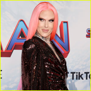 Jeffree Star Slams Former Beauty Industry Friends, Accuses Them of Lying in Product Reviews & Calls Out Mikayla Nogueira