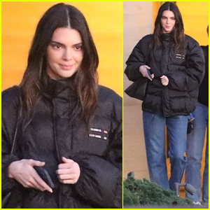 Kendall Jenner Grabs Dinner with Friends in Malibu