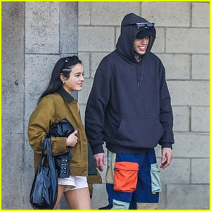 Pete Davidson & Girlfriend Chase Sui Wonders Spotted Leaving Hawaii After Their Romantic Vacation