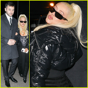 Christina Aguilera & Partner Matthew Rutler Cozy Up Outside Drake's Super Bowl Party