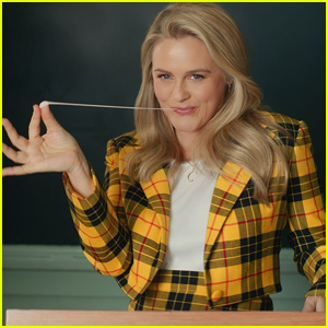 'Clueless' Super Bowl Commercial 2023 for Rakuten: Alicia Silverstone Is Back as Cher! (Video)