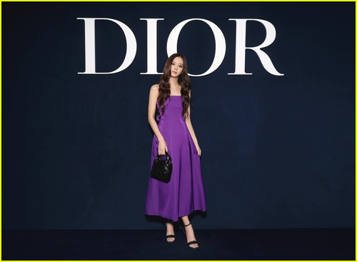 Jisoo at the Dior fashion show in Paris