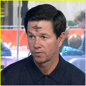 Mark Wahlberg Recognizes That Religion is Not Popular in Hollywood, But Says He Won't Deny His Faith