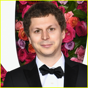 Michael Cera Explains Why He Doesn't Own a Smartphone & Why He's Not on Social Media