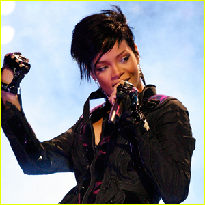Rihanna Is Rehearsing for Super Bowl 2023: 'She's Ready'