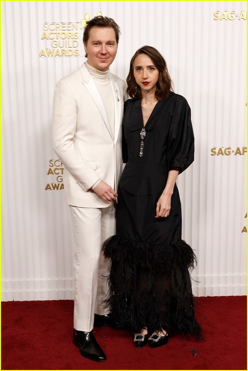 The Fabelmans’ Paul Dano with wife Zoe Kazan at the SAG Awards 2023