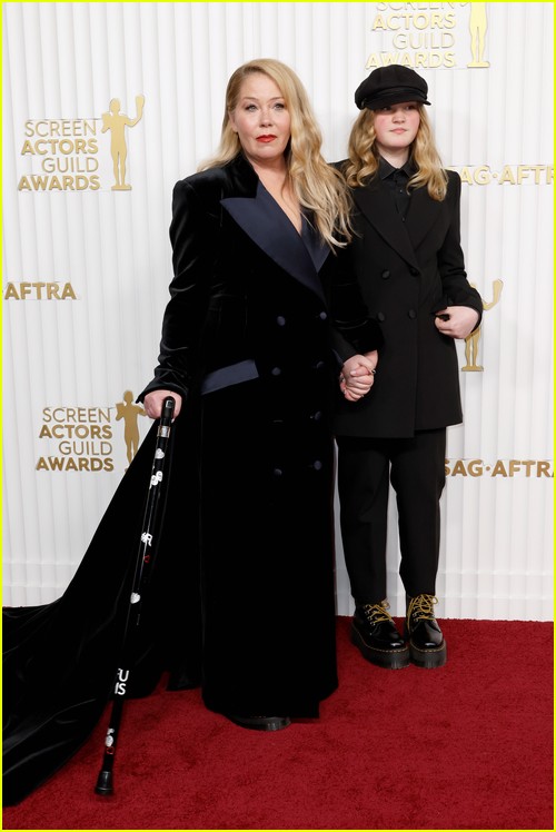 Dead to Me’s Christina Applegate and daughter Sadie Grace LeNoble at the SAG Awards 2023
