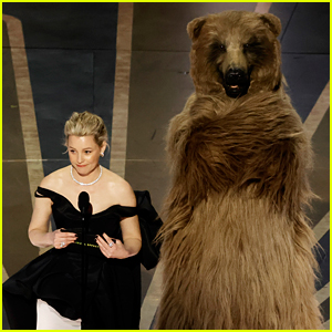 Jimmy Kimmel Reveals the Celeb Inside 'Cocaine Bear' Suit at the Oscars!