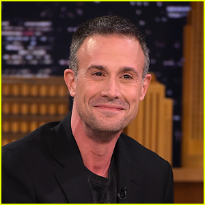 Freddie Prinze Jr. Explains Why Making 'I Know What You Did Last Summer' Was a 'Miserable' Experience