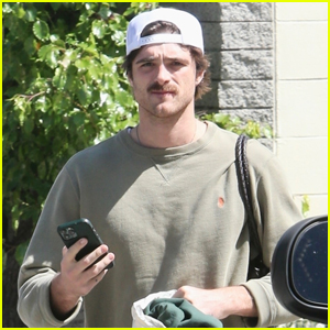 Jacob Elordi Picks Up His Amazon Orders While Out in Los Feliz