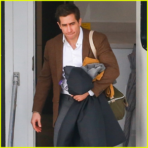 Jake Gyllenhaal Heads Out After Wrapping Production on 'Presumed Innocent' for the Day