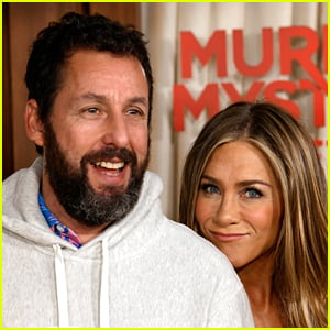 Jennifer Aniston Hilariously Calls Out Adam Sandler for Wearing a Sweatshirt at 'Murder Mystery 2' Premiere (Video)
