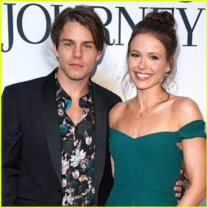 Hallmark's Jocelyn Hudon & Jake Manley Have A Really Sweet Love Story: Here's How They Met!
