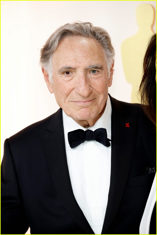 The Fabelmans’ Judd Hirsch on the Oscars 2023 red carpet