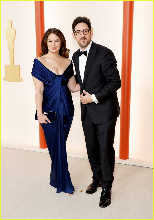 She Said actor Adam Shapiro and wife Katie Lowes on the Oscars 2023 red carpet