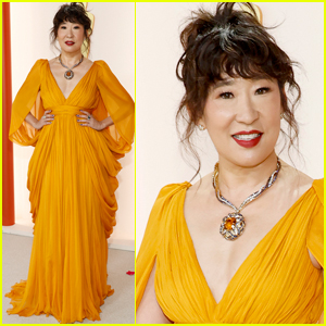 Sandra Oh Represents 'Turning Red' at Oscars 2023