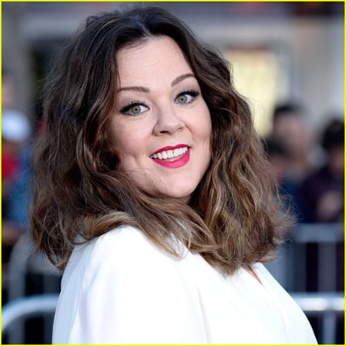 24 Stars are Members of Saturday Night Live’s Exclusive 5-Timers Club