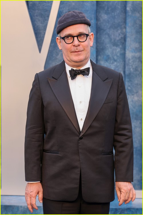 Tom Hollander at the Vanity Fair Oscar Party 2023