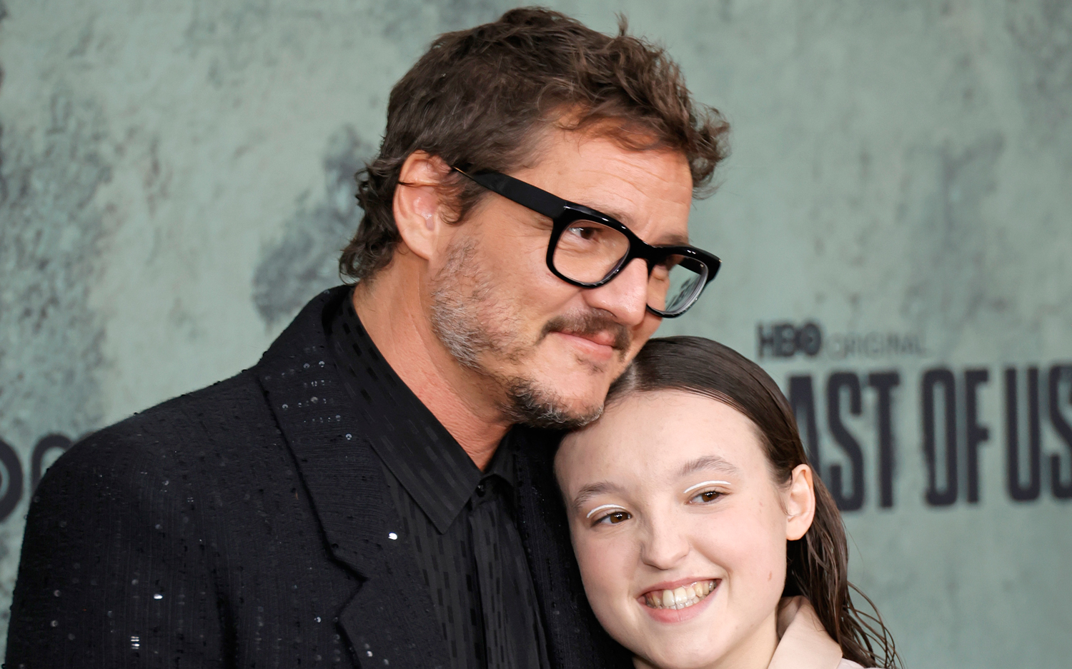 'The Last of Us' Alleged Salaries for Pedro Pascal & Bella Ramsey Go Viral Due to Huge Pay Gap | Bella Ramsey, Extended, Pedro Pascal, Slideshow, Television, The Last of Us - Vimarsana News