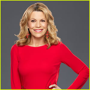 'Wheel of Fortune's Vanna White Will Be A Contestant On Her Own Show