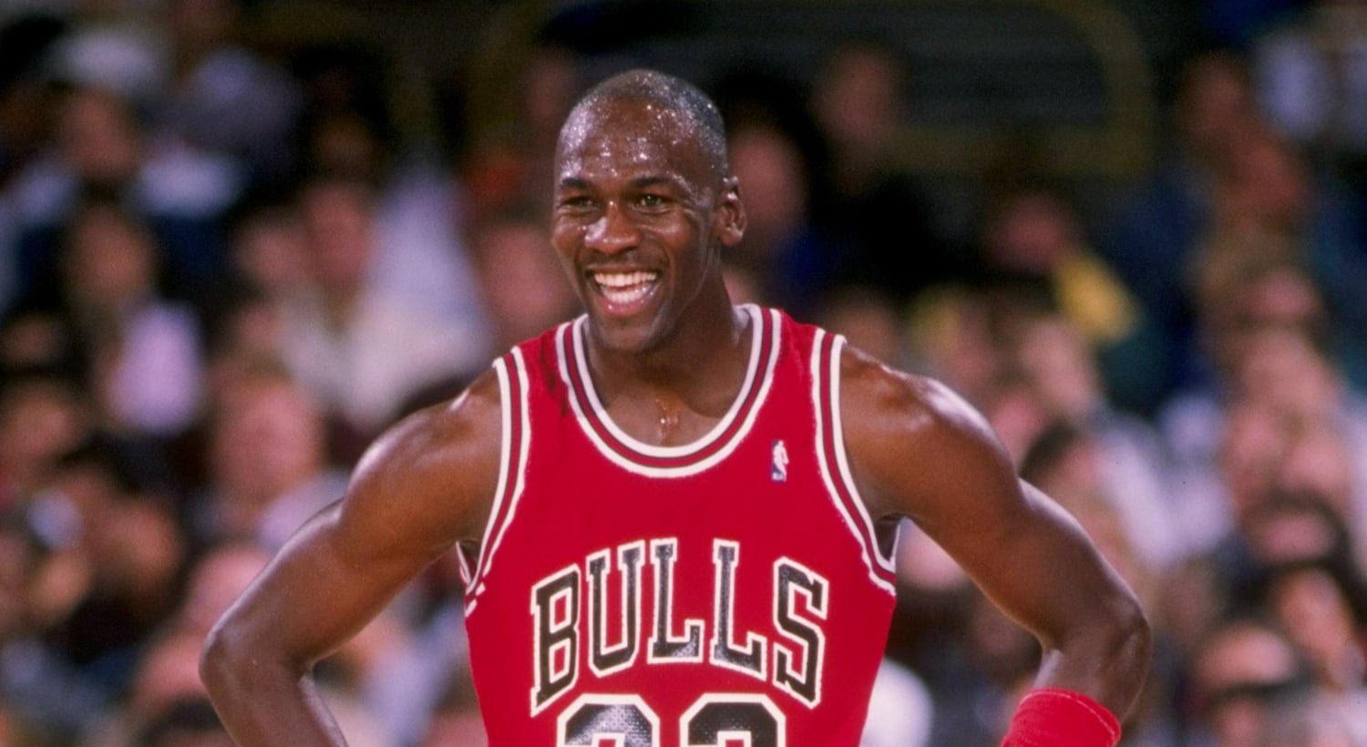 Who Plays Michael Jordan in 'AIR'? Director Ben Affleck Explains Why His Face is Never Shown Who Plays Michael Jordan in 'AIR'? Director Ben Affleck Explains Why His Face is Never Shown | air, Ben Affleck, Damian Delano Young, Michael Jordan - Vimarsana News