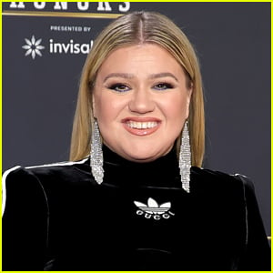 Kelly Clarkson Opens Up About