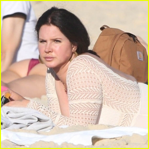 Lana Del Rey Enjoys a Beach Day Before Pausing Festival Performance to Search for Missing Vape