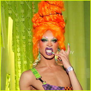 'RuPaul's Drag Race' Winner Yvie Oddly Calls Out Producers for Being Greedy 'Culture Thieves,' Reveals She Wasn't Paid Winnings for Over a Year