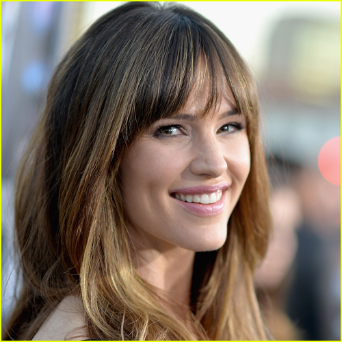 Jennifer Garner & Sheryl Lee Ralph Relate Over Divorce & Raising Their