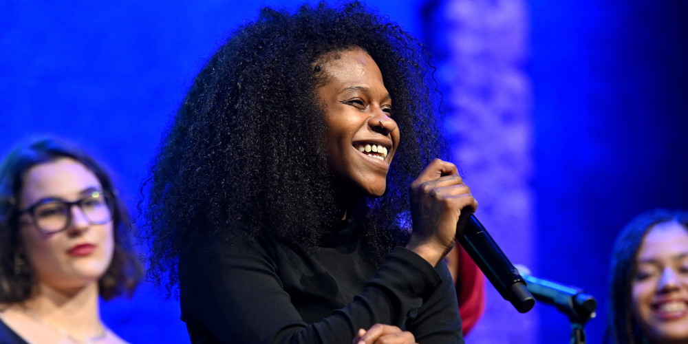 'Idol' Alum Just Sam Opens Up About The Decision to Return to Subway Busking | American Idol, Just Sam | Just Jared: Celebrity News and Gossip - Vimarsana News