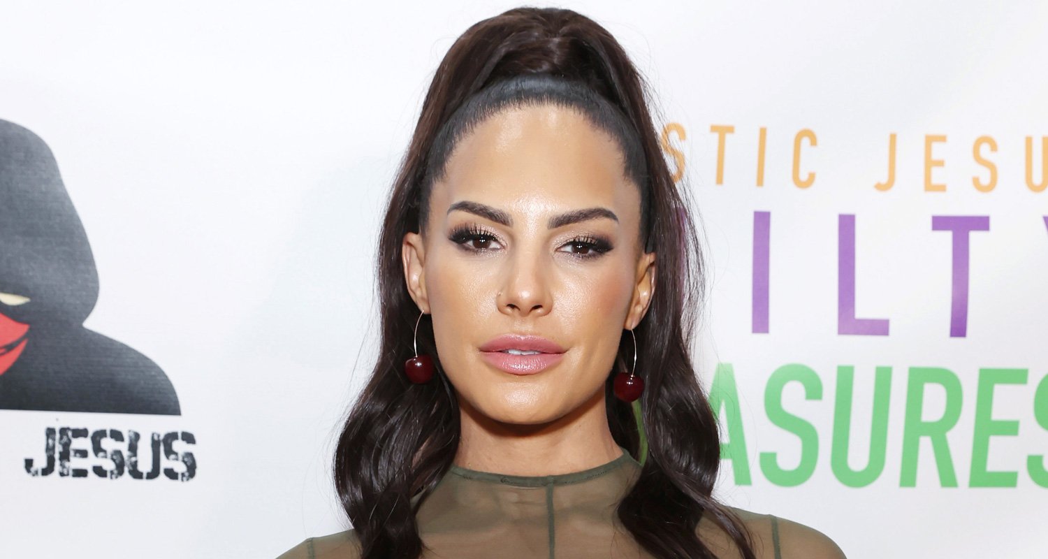 ‘Selling Sunset’ Star Amanza Smith Finally Home After 31 Day Hospital