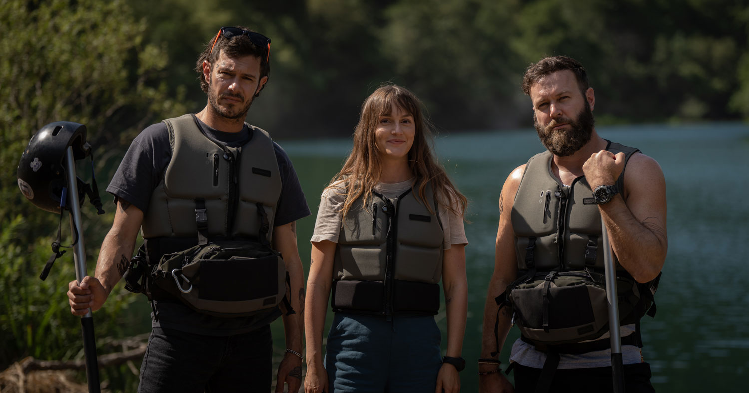 Married Couple Leighton Meester & Adam Brody Star in New Thriller 'River Wild' – Watch the Trailer! | Adam Brody, Leighton Meester, Movies, Taran Killam, Trailer | Just Jared: Celebrity News and Gossip - Vimarsana News