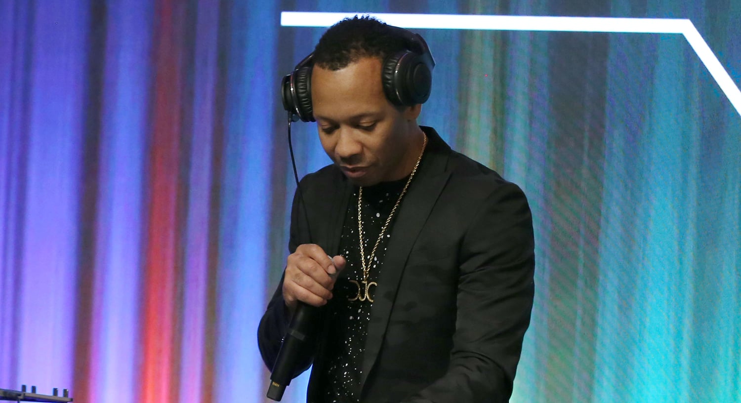 DJ Casper Dead – 'Cha Cha Slide' Creator Dies at 58 | DJ Casper, RIP | Just Jared: Celebrity News and Gossip - Vimarsana News